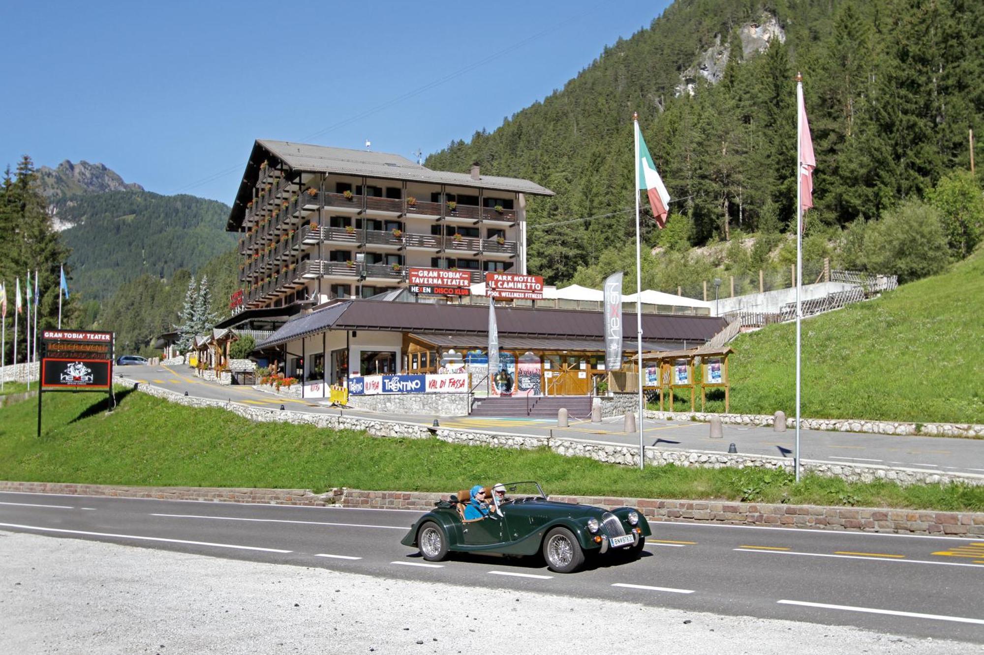 Hotel Il Caminetto Sport 卡纳泽伊 外观 照片