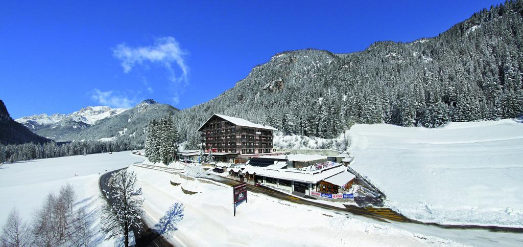 Hotel Il Caminetto Sport 卡纳泽伊 外观 照片