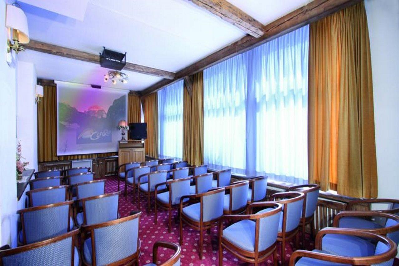 Hotel Il Caminetto Sport 卡纳泽伊 外观 照片